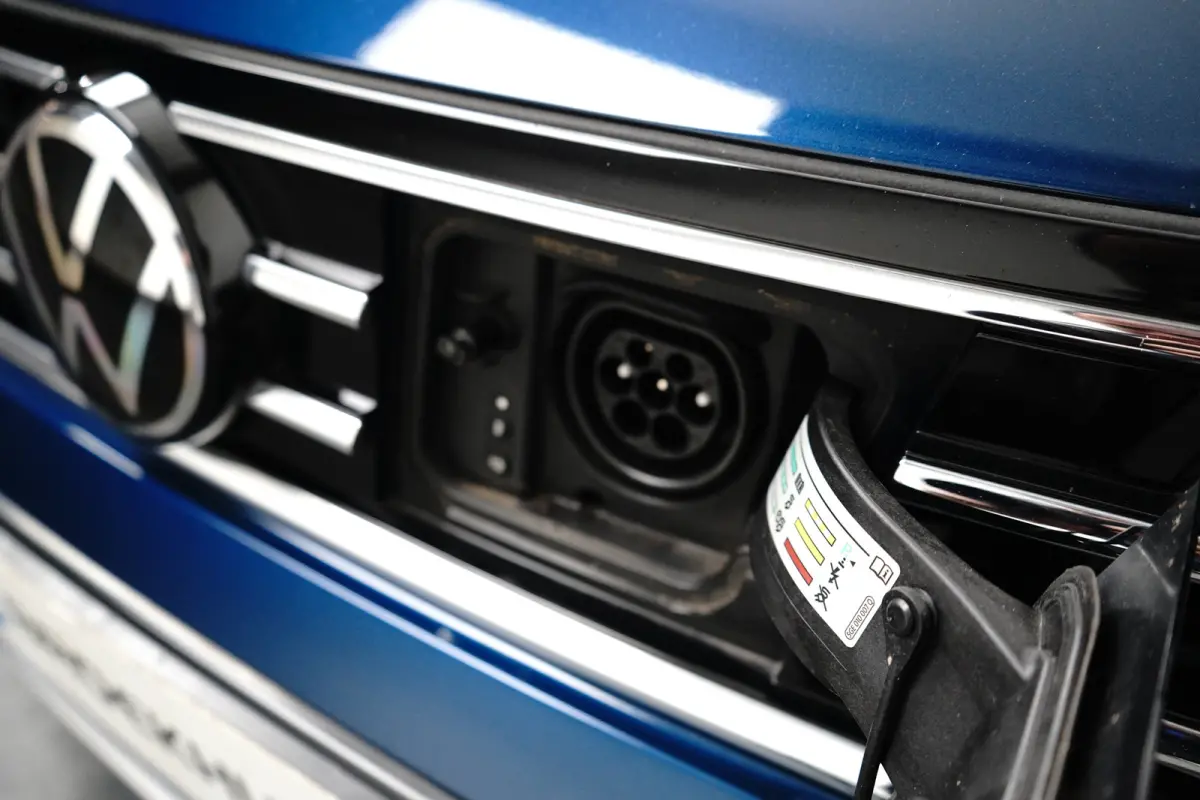 1.4 TSI PHEV GTE Business | Achteruitrijcamera | Trekhaak elektrisch uitklapbaar | Voorstoelen verwarmd