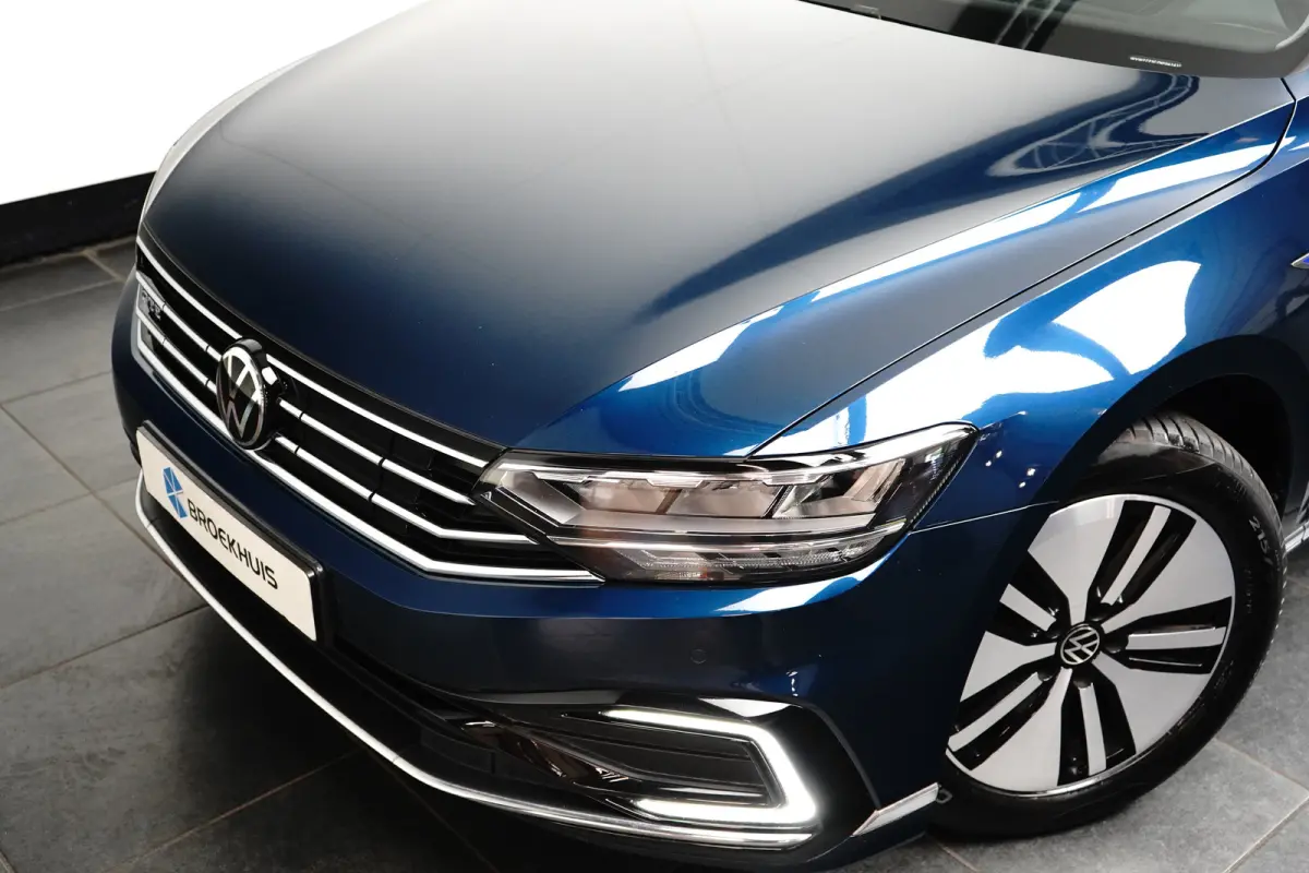 1.4 TSI PHEV GTE Business | Achteruitrijcamera | Trekhaak elektrisch uitklapbaar | Voorstoelen verwarmd