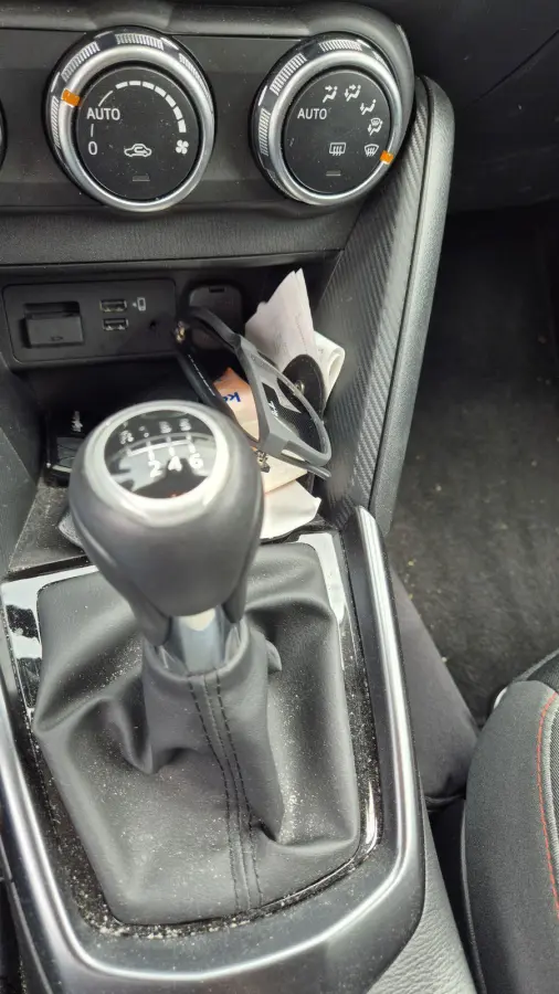 1.5 e-SkyActiv-G 90 Homura | Stoel- & Stuurverw. | Parkeercamera |