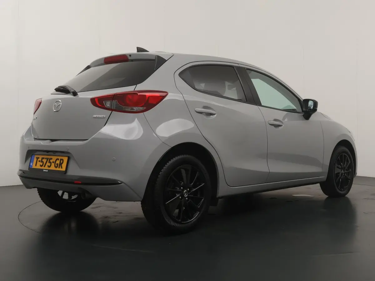 1.5 e-SkyActiv-G 90 Homura | Stoel- & Stuurverw. | Parkeercamera |
