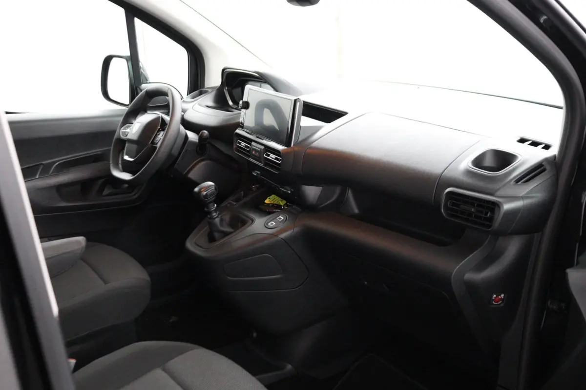 1.5 BlueHDi 100 S&S L1 | Trekhaak | Climate Control | Parkeercamera |