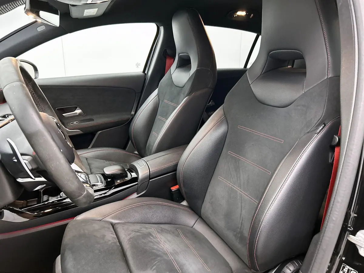 AMG 35 4MATIC Premium Plus | ACHTERUITRIJCAMERA | BURMESTER | STOELVERWARMING | SFEERVERLICHTING | MULTIBEAM LED |