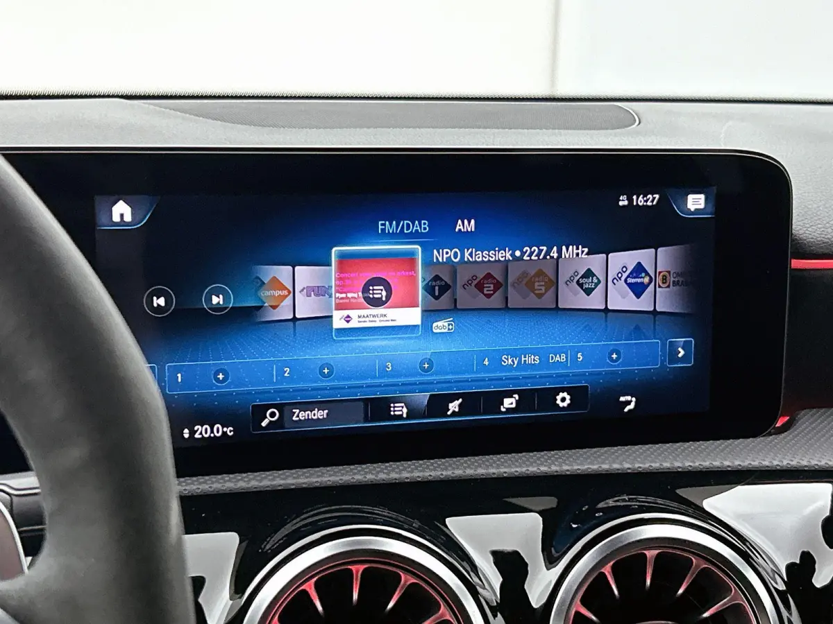 AMG 35 4MATIC Premium Plus | ACHTERUITRIJCAMERA | BURMESTER | STOELVERWARMING | SFEERVERLICHTING | MULTIBEAM LED |