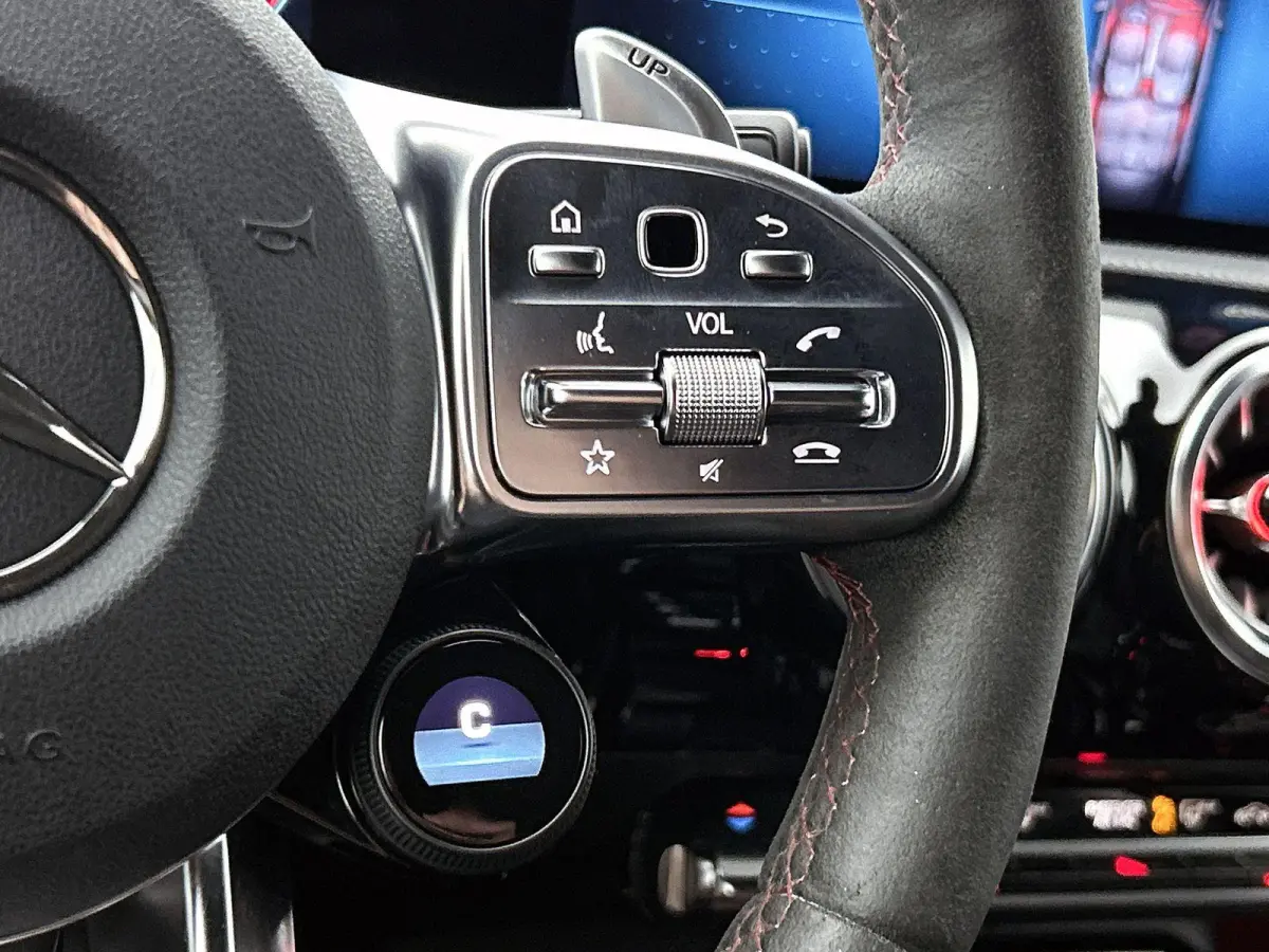 AMG 35 4MATIC Premium Plus | ACHTERUITRIJCAMERA | BURMESTER | STOELVERWARMING | SFEERVERLICHTING | MULTIBEAM LED |