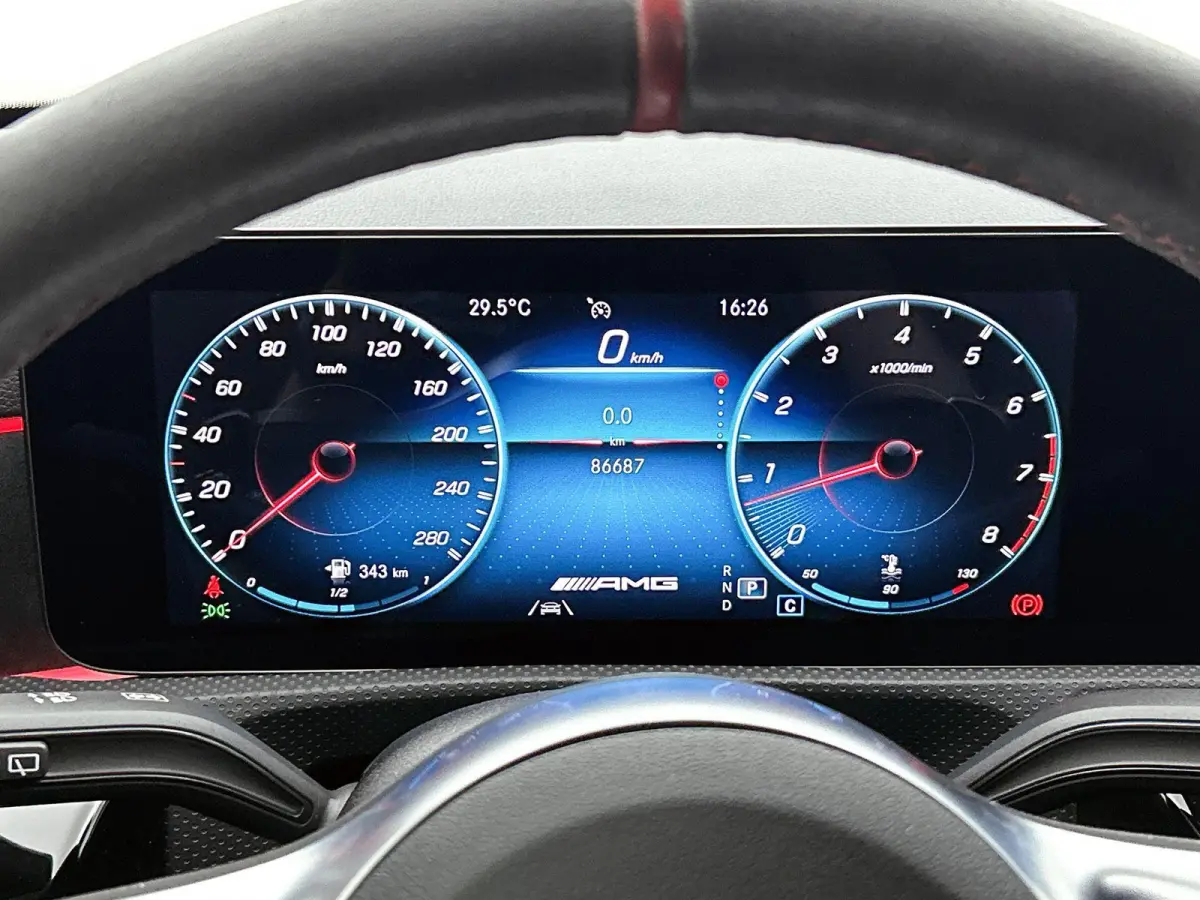 AMG 35 4MATIC Premium Plus | ACHTERUITRIJCAMERA | BURMESTER | STOELVERWARMING | SFEERVERLICHTING | MULTIBEAM LED |