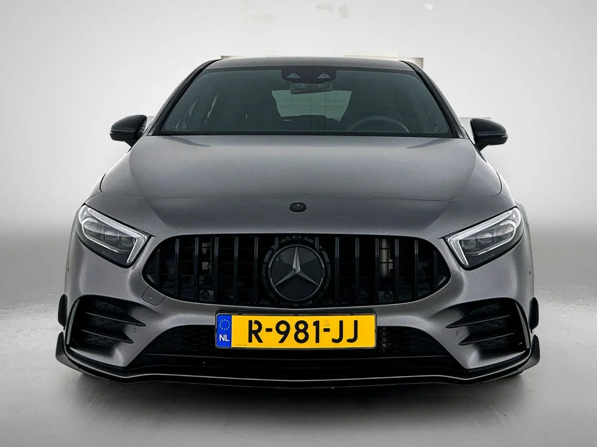 AMG 35 4MATIC Premium Plus | ACHTERUITRIJCAMERA | BURMESTER | STOELVERWARMING | SFEERVERLICHTING | MULTIBEAM LED |