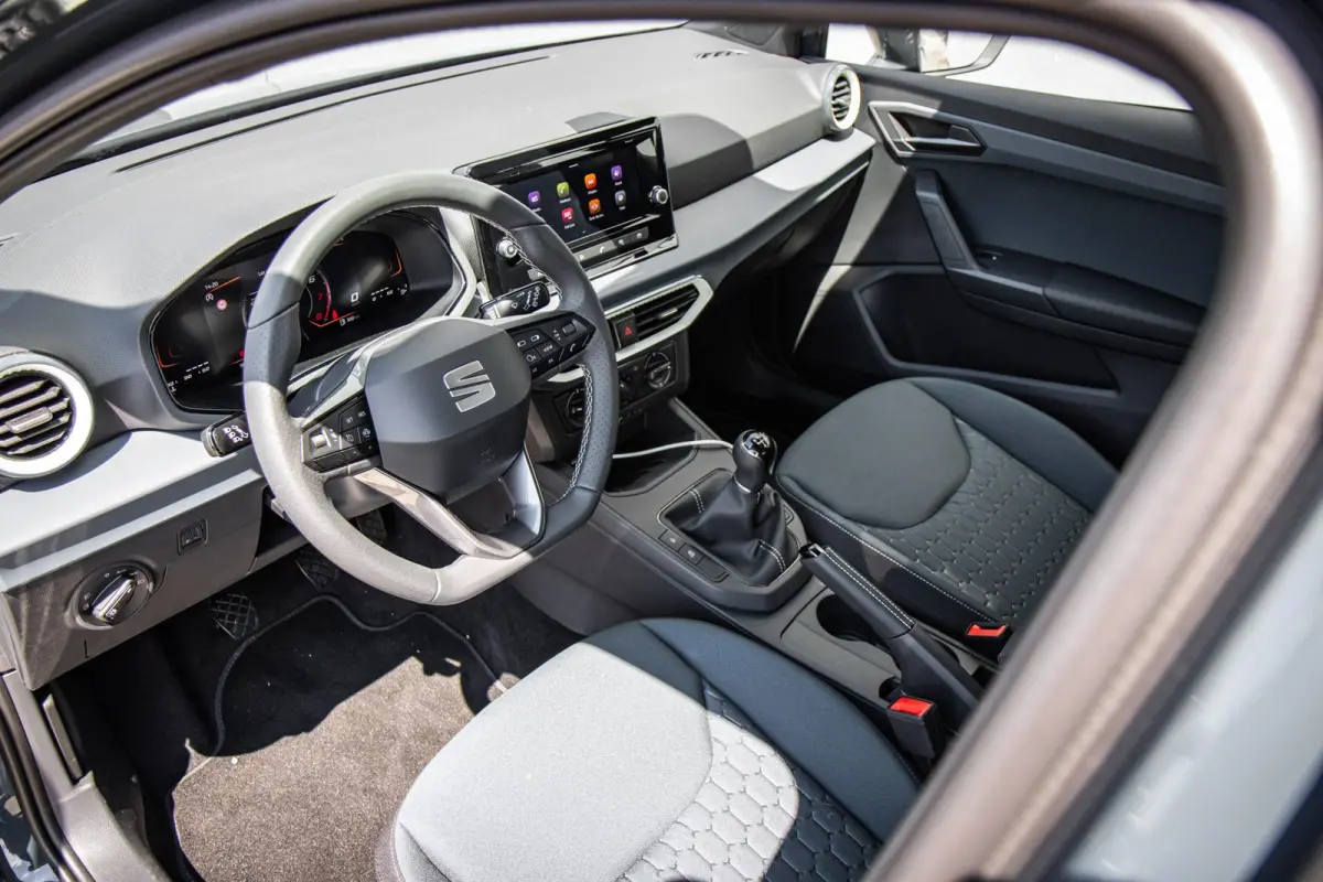 1.0 EcoTSI 95pk Style | Apple Carplay/Android Auto | Full LED | Parkeersensor Achter