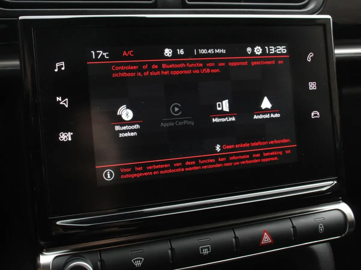 1.2 PureTech Max Automaat  Airco Navigatie d.m.v.Apple carplay / Android Auto Parksensoren Lichtmetalen Velgen
