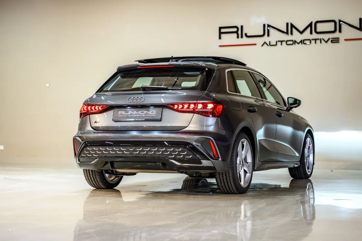 35 TFSI 3X S-Line | Keyless| Pano | Sonos |Matrix-Led | Camera|Zelf Parkeren|Dode Hoek Sensor|