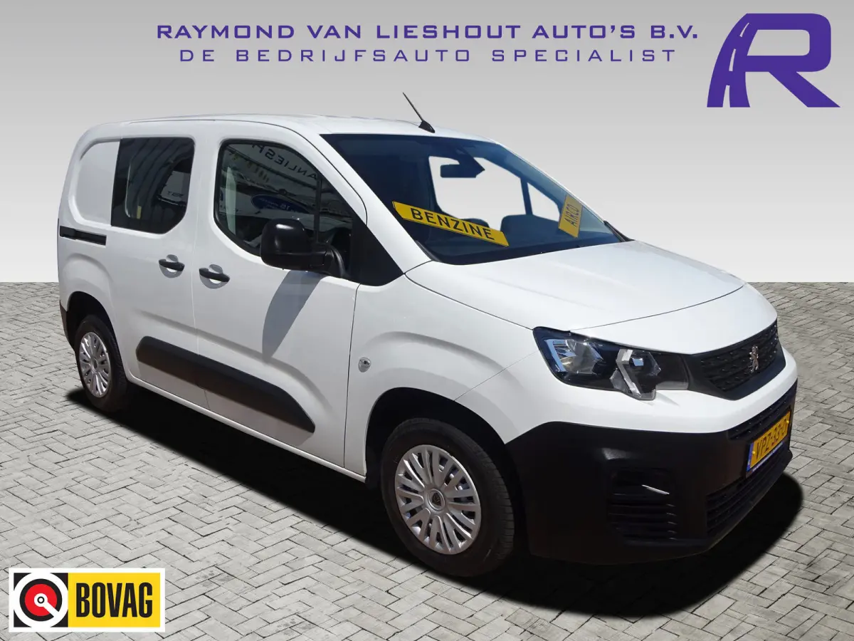 1.2 PureTech Pro BENZINE AIRCO NAVI CRUISE CONTROL PDC SCHUIFDEUR