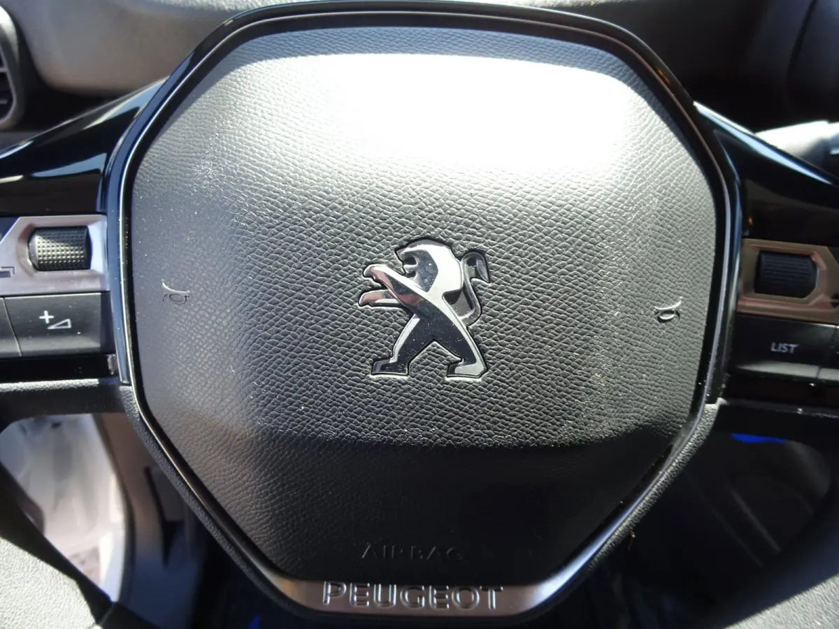 1.2 PureTech Pro BENZINE AIRCO NAVI CRUISE CONTROL PDC SCHUIFDEUR