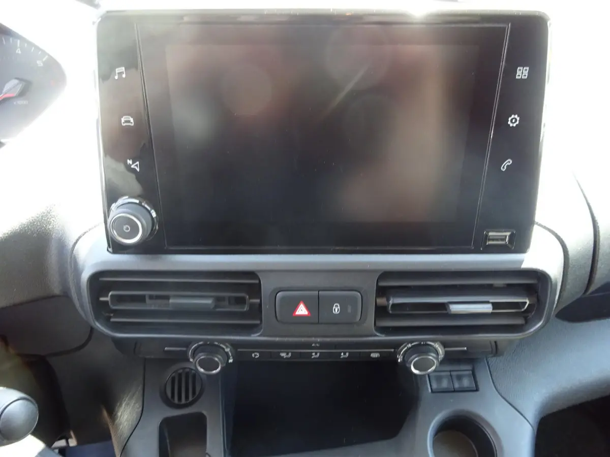 1.2 PureTech Pro BENZINE AIRCO NAVI CRUISE CONTROL PDC SCHUIFDEUR