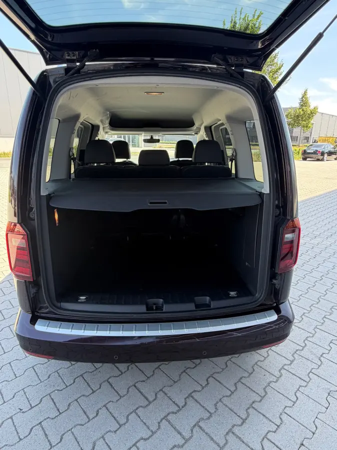 1.4 TSI Highline / xenon / leder/ nav/