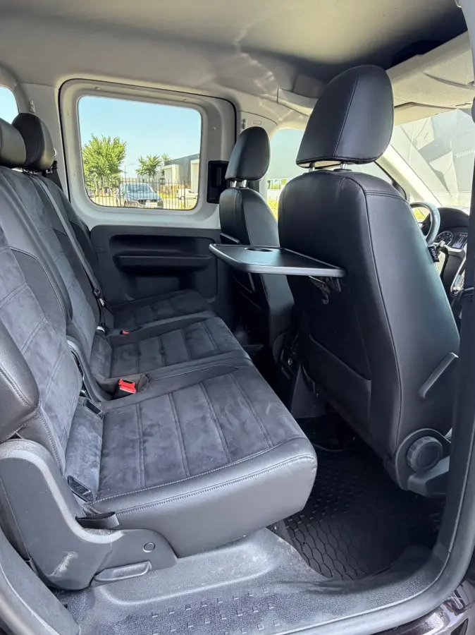 1.4 TSI Highline / xenon / leder/ nav/