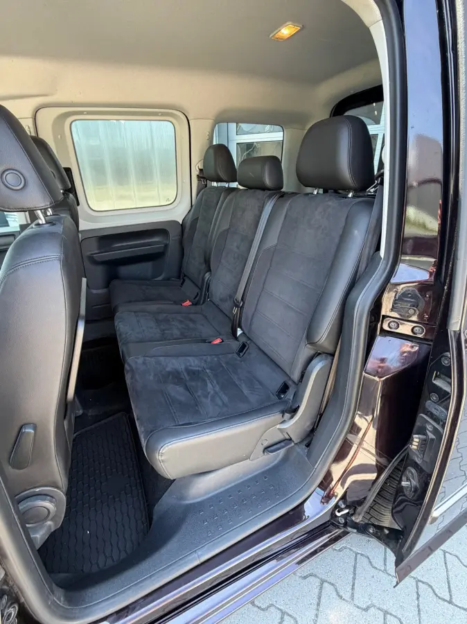 1.4 TSI Highline / xenon / leder/ nav/