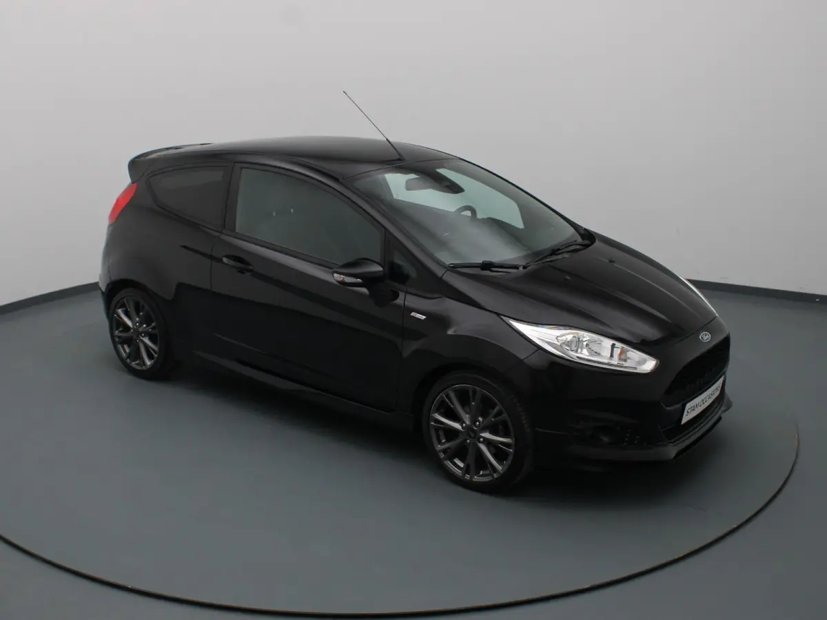 125pk EcoBoost ST Line Climate | Navi
