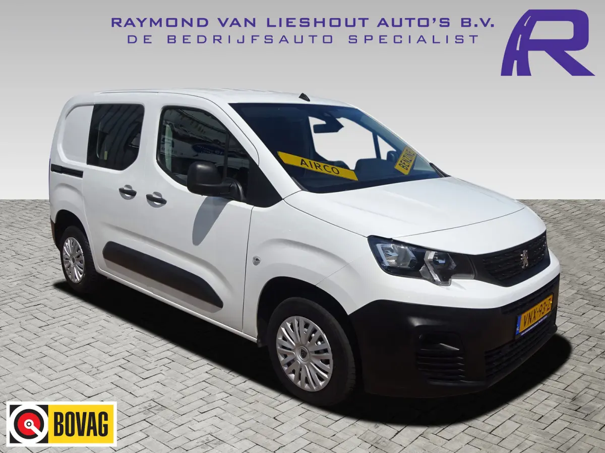 1.2 PureTech Pro BENZINE AIRCO NAVI CRUISE CONTROL PDC SCHUIFDEUR