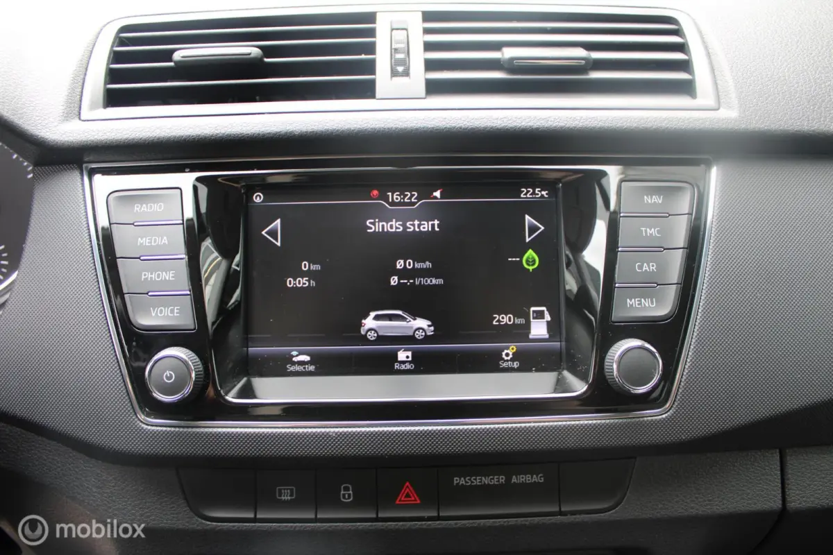 1.0 TSI Ambition 1e Eigenaar NL Auto | Airco | Cruise | Navigatie | Parkeersensoren.