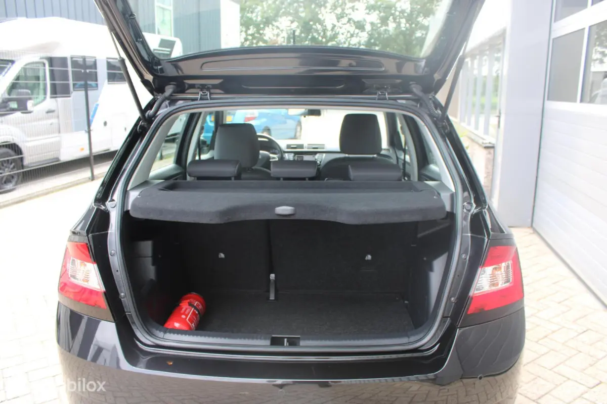 1.0 TSI Ambition 1e Eigenaar NL Auto | Airco | Cruise | Navigatie | Parkeersensoren.