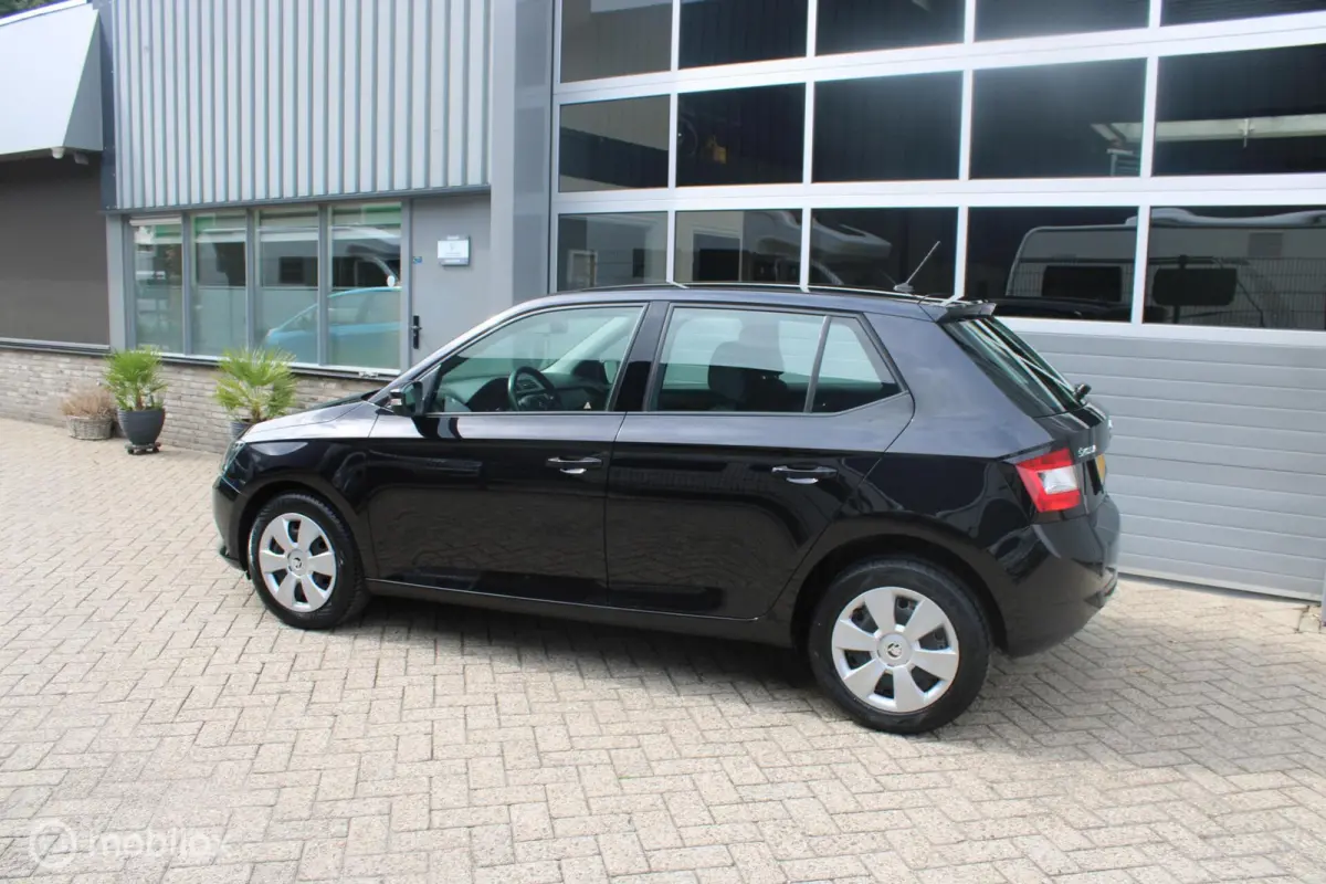 1.0 TSI Ambition 1e Eigenaar NL Auto | Airco | Cruise | Navigatie | Parkeersensoren.