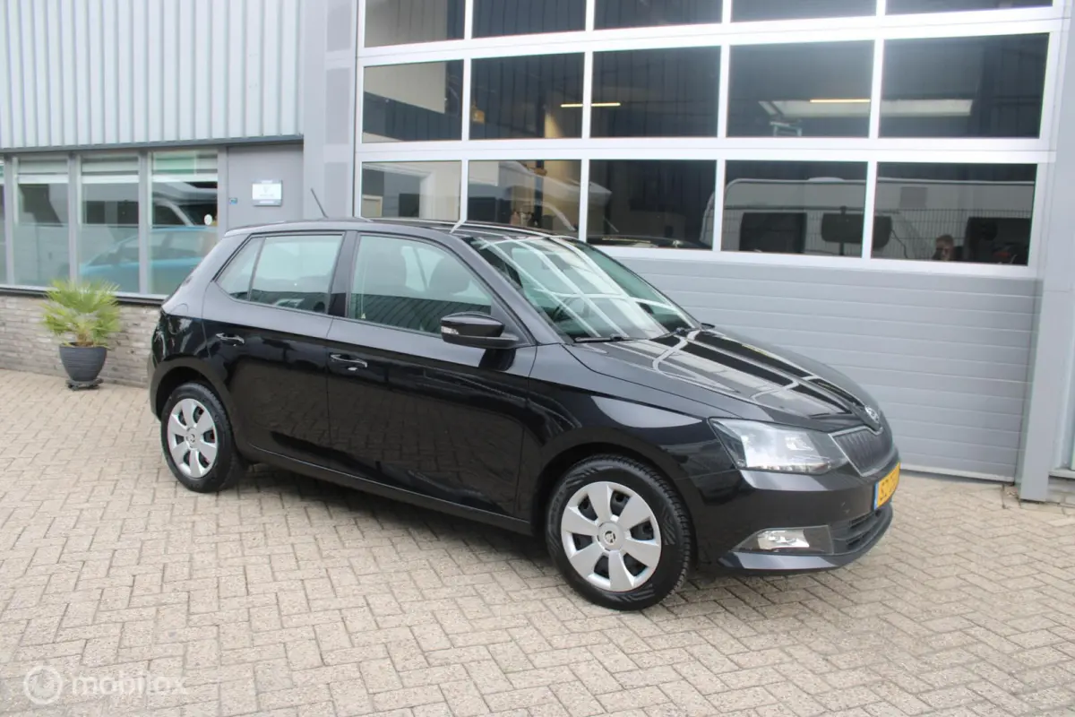 1.0 TSI Ambition 1e Eigenaar NL Auto | Airco | Cruise | Navigatie | Parkeersensoren.