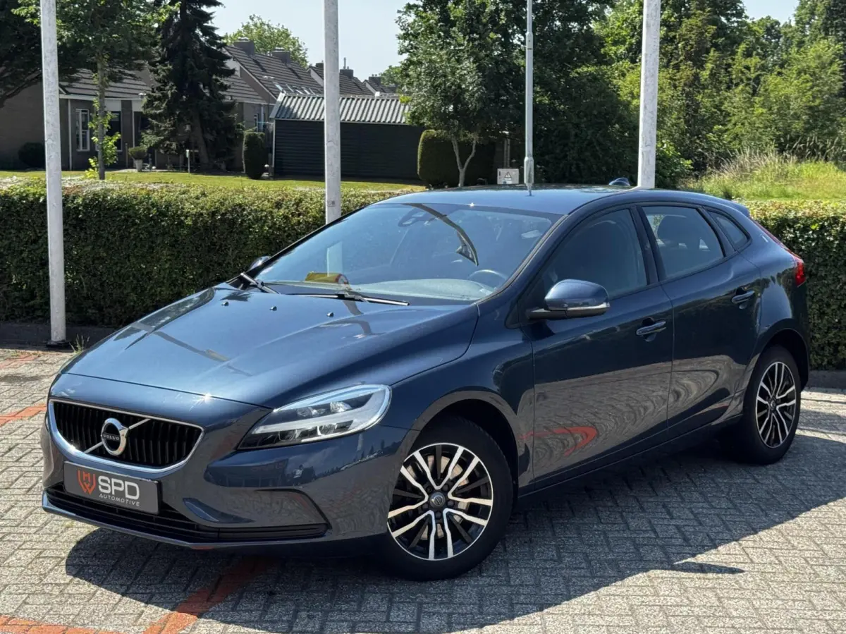 1.5 T2 Polar+|LED|Trekhaak|Automaat|NAP|Stoelverwa