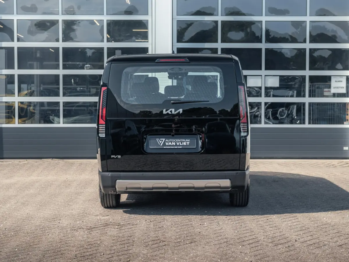 Elite 71.2 kWh | Actieprijs* | 5 zits | Direct leverbaar | Clima. | Adapt. Cruise. | Navi. | Stoel&Stuur Verwarming | Dodehoekcamera | Parkeersensoren