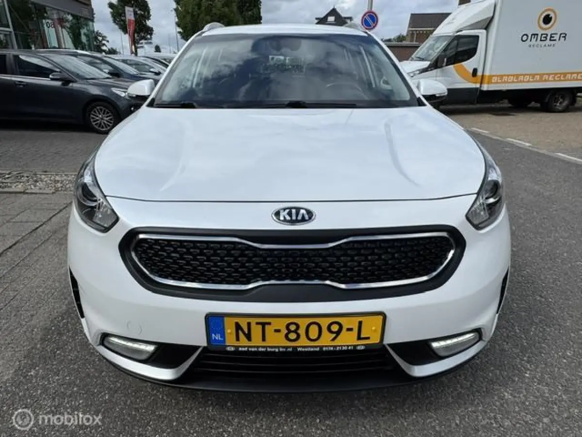 1.6 GDi Hybrid DynamicLine Trekhaak , Navigatie , Achteruit rij camera , Cruise controle , Climate controle , Lane assist , Dealer onderhouden met onderhoud historie