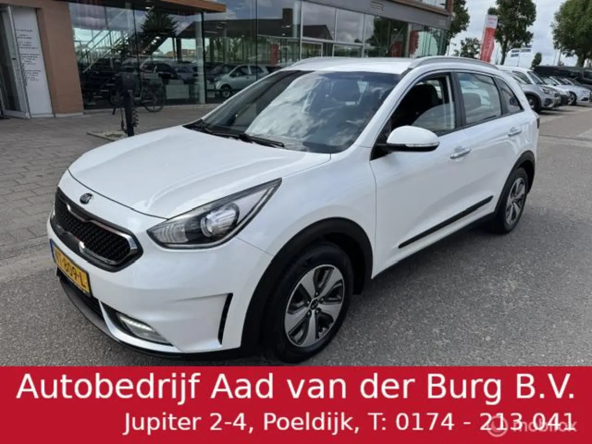 1.6 GDi Hybrid DynamicLine Trekhaak , Navigatie , Achteruit rij camera , Cruise controle , Climate controle , Lane assist , Dealer onderhouden met onderhoud historie