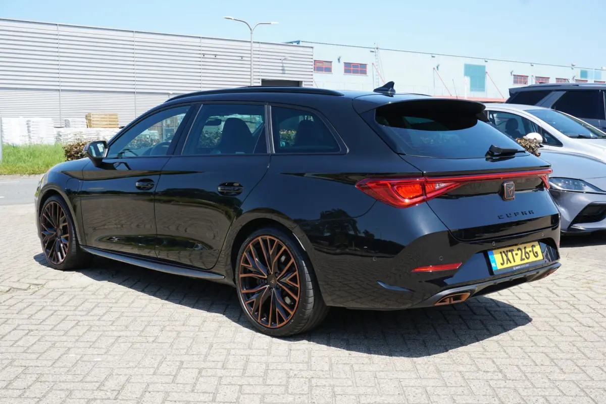 1.4 e-Hybrid VZ Copper Edition 245pk + PANO / LEDER / MEMORY / DCC