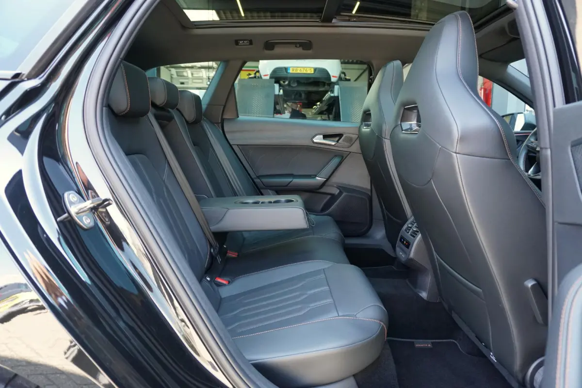 1.4 e-Hybrid VZ Copper Edition 245pk + PANO / LEDER / MEMORY / DCC