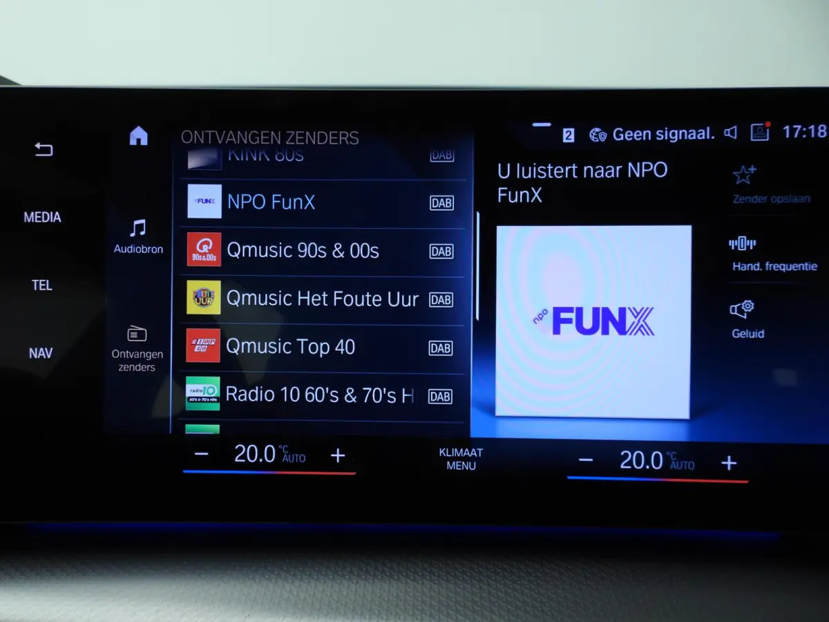 sDrive18i | M-Sportpakket | LED | Leder | HUD | Panoramadak | Elektr. zetels | Stoelverwarming | DAB | Harman-kardon sound | Alu 19 inch