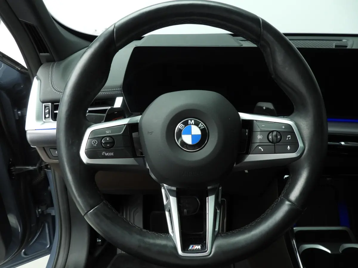 sDrive18i | M-Sportpakket | LED | Leder | HUD | Panoramadak | Elektr. zetels | Stoelverwarming | DAB | Harman-kardon sound | Alu 19 inch