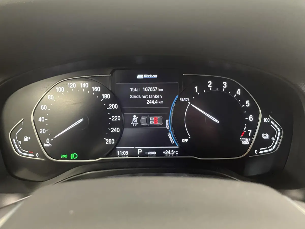 xDrive30e Trekhaak PDC VA + Camera Sportstoelen 19" M-Sport Stoelverwarming Cognac Leder Bekleding Privacy Glass DAB+ Navi Carplay Cruise Control