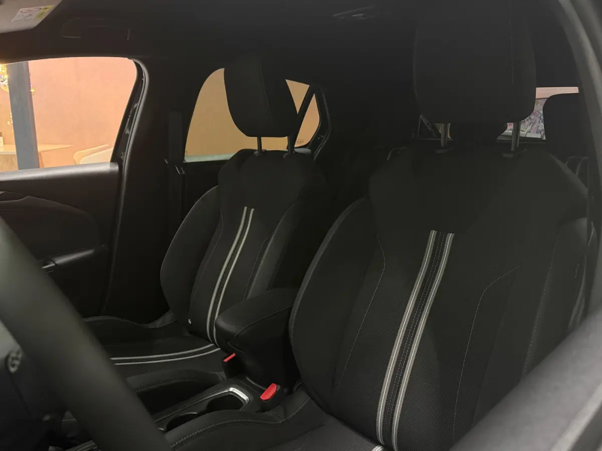 1.2 Turbo GS Line 2025 | Virtual Cockpit | ACC | Camera | Half Leder