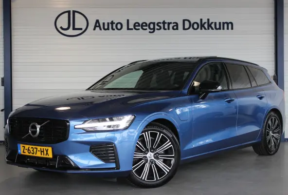 2.0 T6 Twin Engine AWD R-Design Head-Up | Harman/Kardon | Pano | Leder | Camera | Carplay | LED | Stoelverw. V+A | 18" LMV | PDC V+A