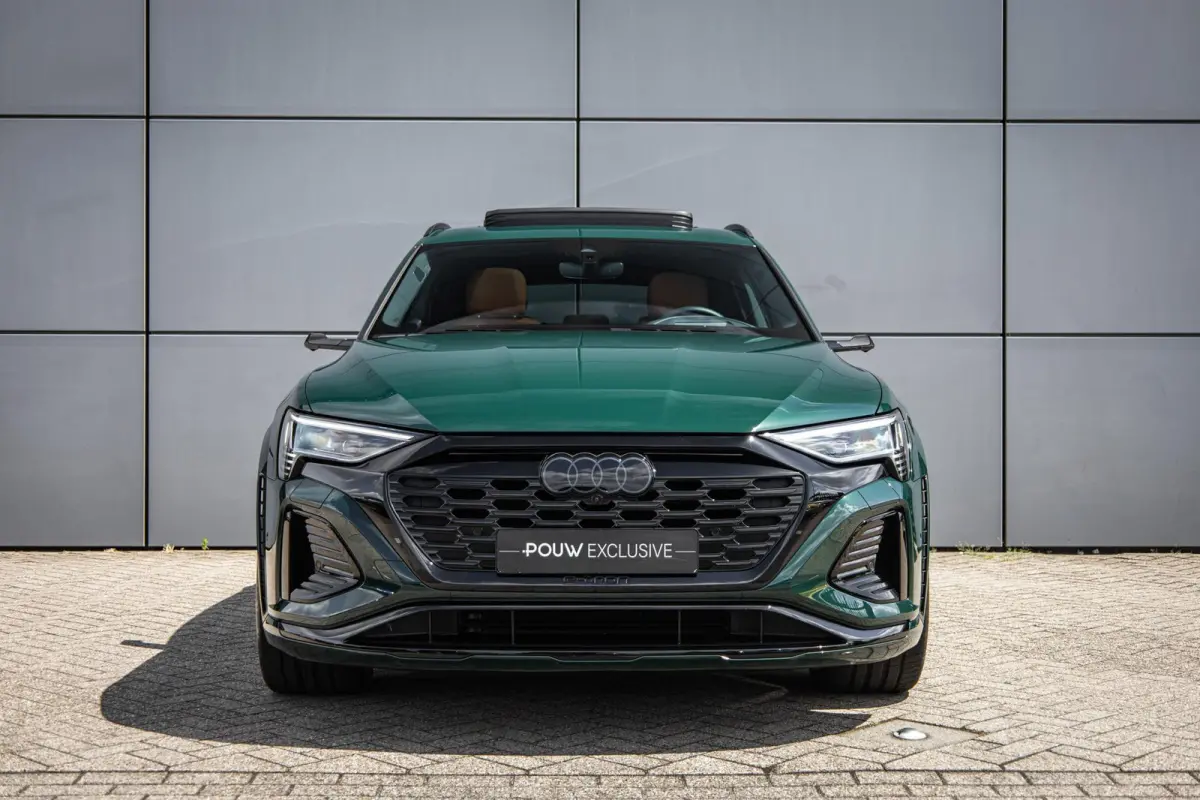 SQ8 504pk S quattro 115 kWh | 22" LMV | Panoramadak | Audi Exclusive | Massage | B&O 3D | 360 Camera | Head-up
