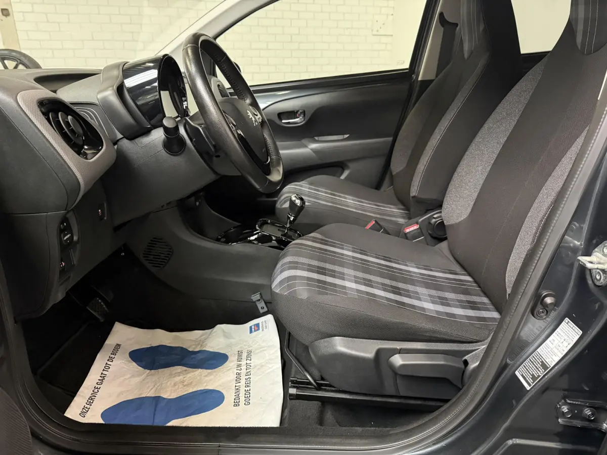 1.0 e-VTi Allure | AUTOMAAT | CAMERA | ECC | CARPLAY