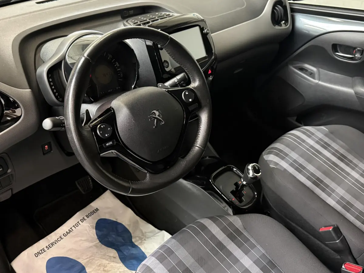 1.0 e-VTi Allure | AUTOMAAT | CAMERA | ECC | CARPLAY