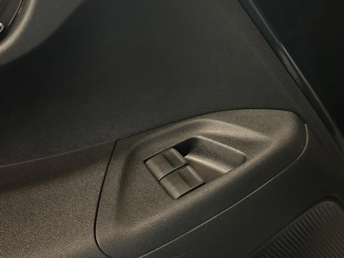 1.0 e-VTi Allure | AUTOMAAT | CAMERA | ECC | CARPLAY