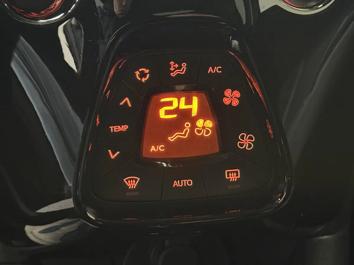 1.0 e-VTi Allure | AUTOMAAT | CAMERA | ECC | CARPLAY