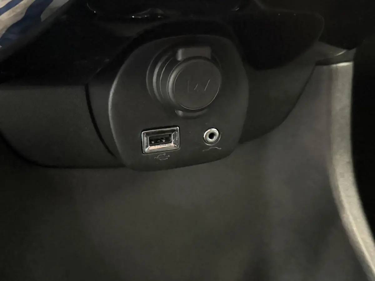 1.0 e-VTi Allure | AUTOMAAT | CAMERA | ECC | CARPLAY
