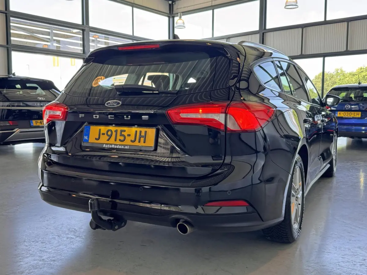 1.0 EcoBoost Trend Edition Business