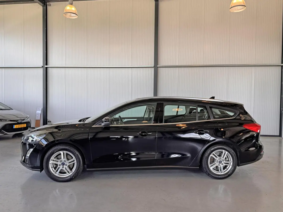 1.0 EcoBoost Trend Edition Business