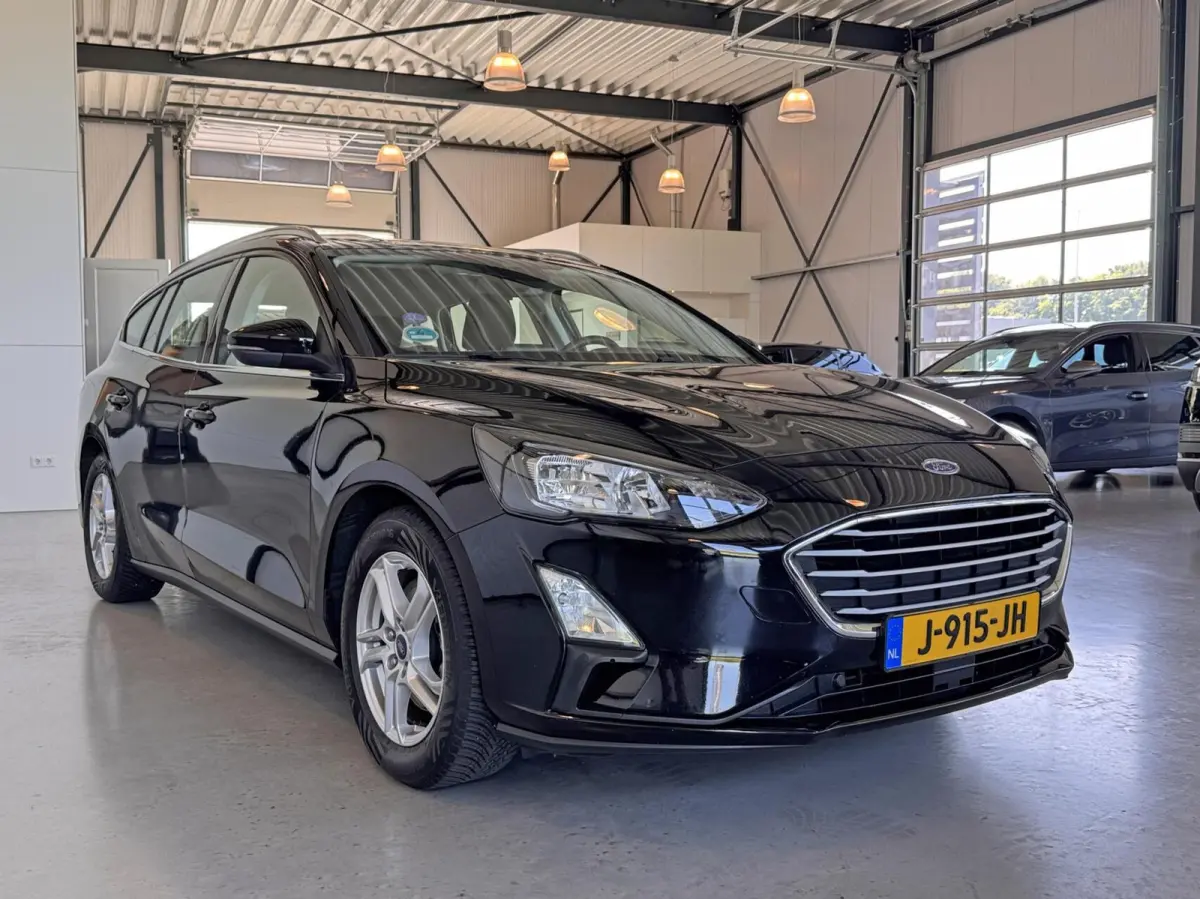 1.0 EcoBoost Trend Edition Business