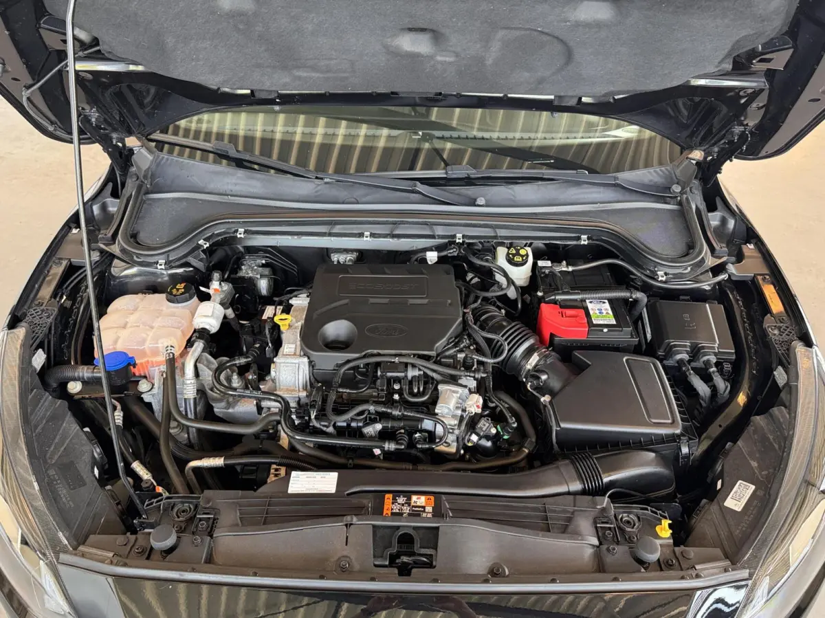 1.0 EcoBoost Trend Edition Business