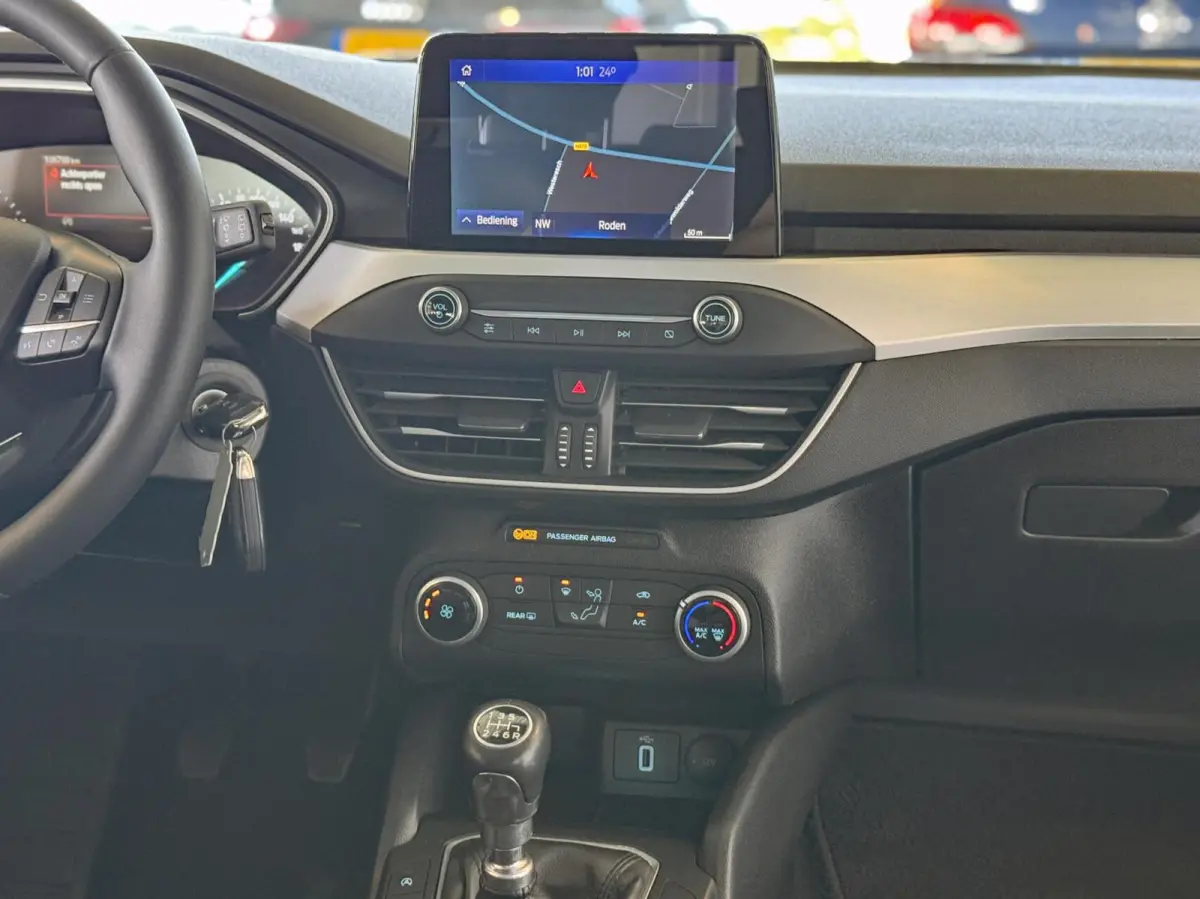 1.0 EcoBoost Trend Edition Business