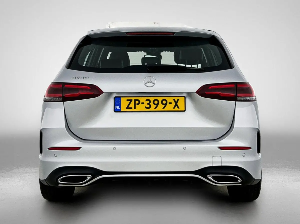 180 Business Solution AMG | ACHTERUITRIJCAMERA |