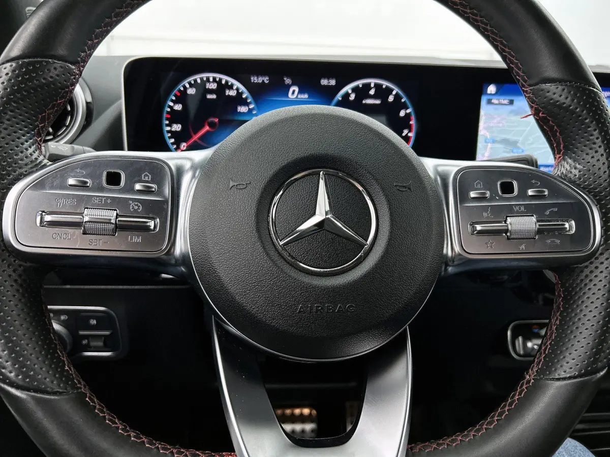 180 Business Solution AMG | ACHTERUITRIJCAMERA |
