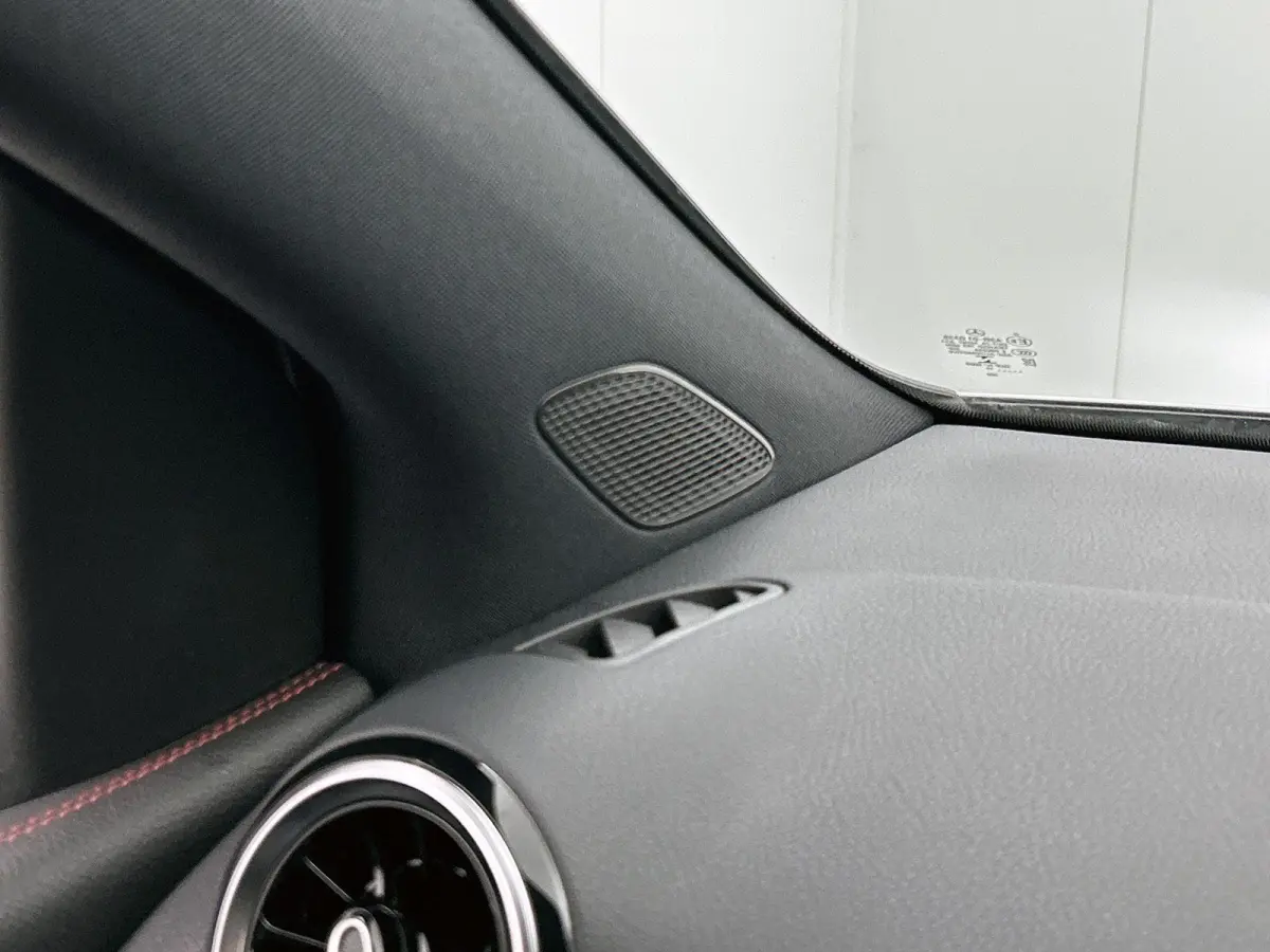 180 Business Solution AMG | ACHTERUITRIJCAMERA |